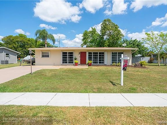 5th image of 6107 NW 19th Ct