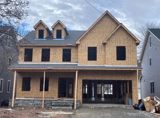 2227 Rhoda Pl, Scotch Plains, NJ 07076