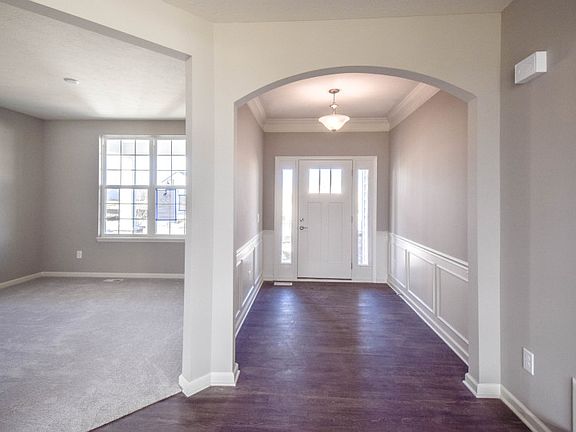 Flex Space off Foyer