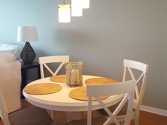 4th image of 9940 Ocean Dr APT 906
