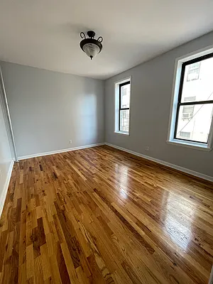 Rented by null | media 11