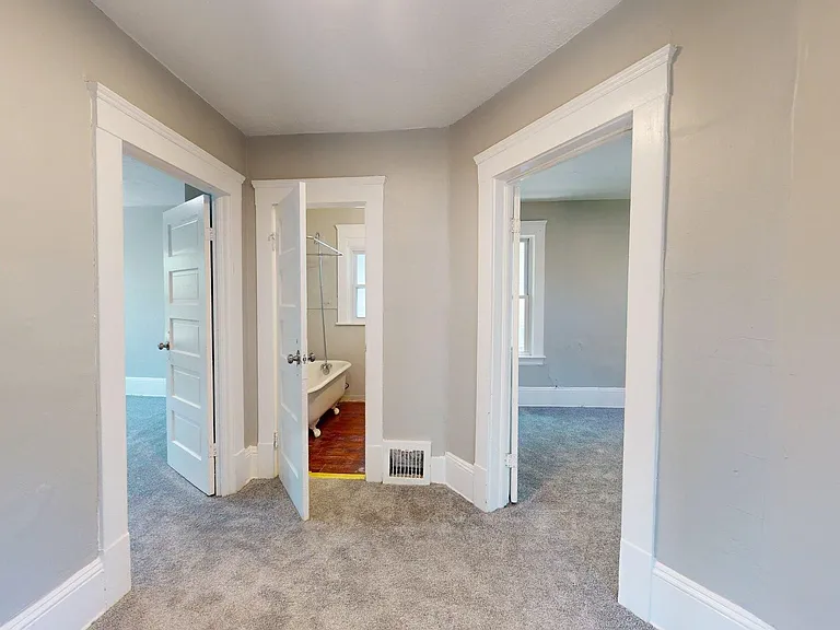 3222 W 94th St — Photo 33