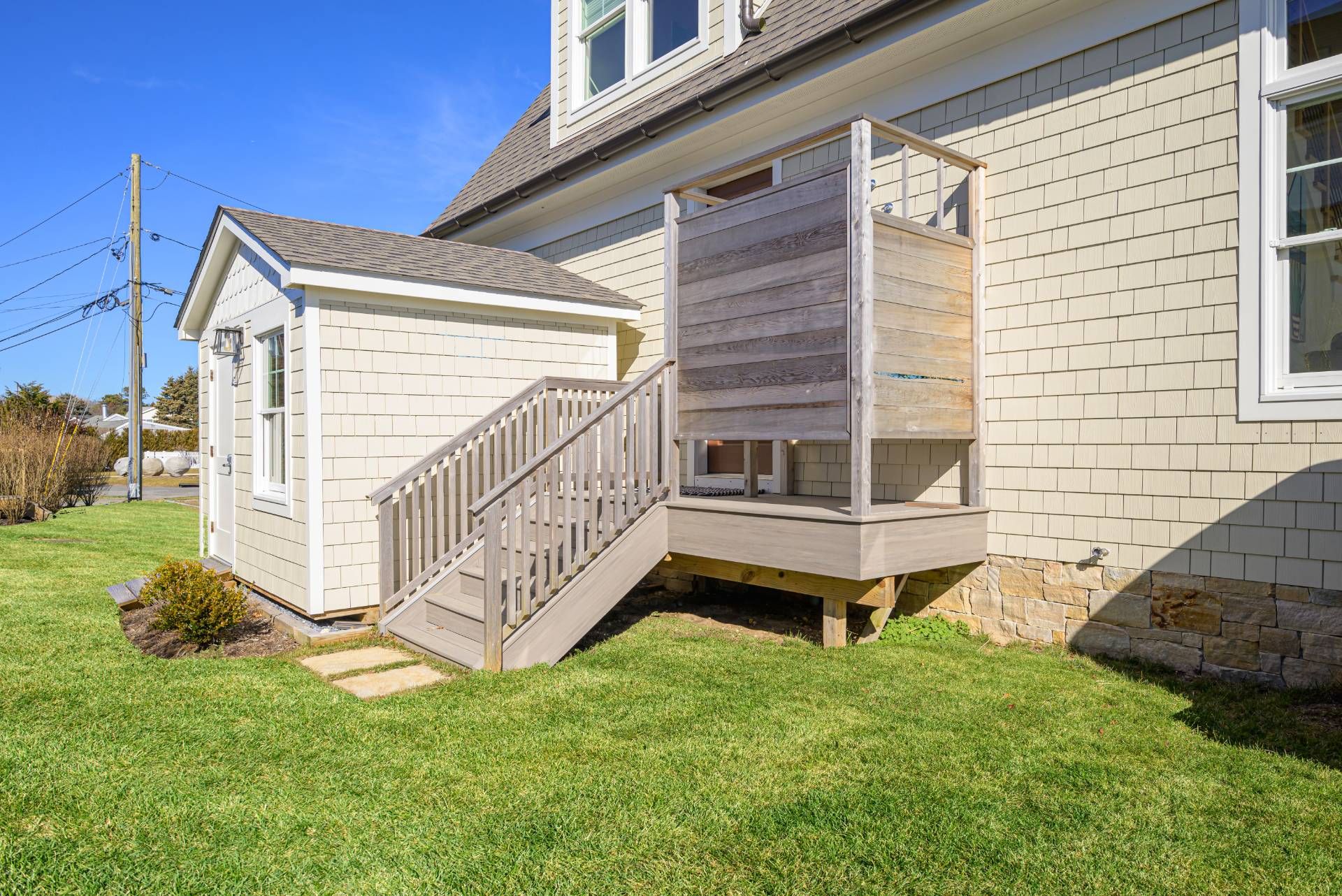 34 Old Fort Ln, Southampton, NY 11968 Out East