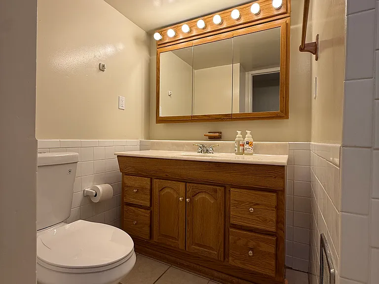 4630 Macky Way — Photo 16