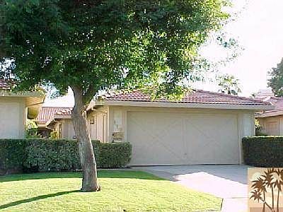 119 Camino Arroyo North double attached garage