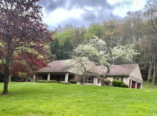 951 Hyde Ave, Ridgway, PA 15853