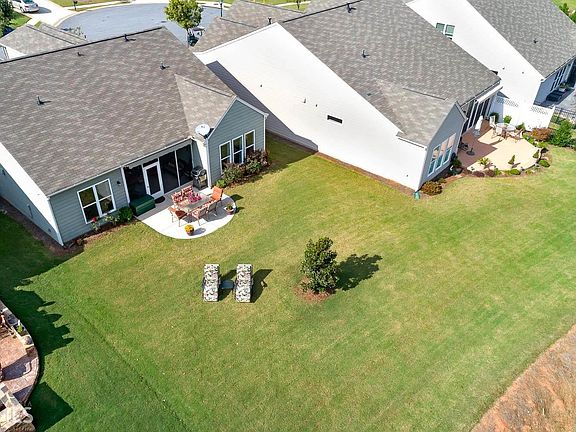 4th image of 238 Sawgrass Pl
