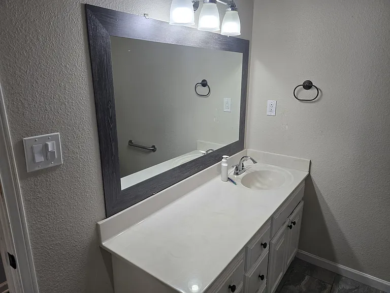 5906 Valencia Ave — Photo 21