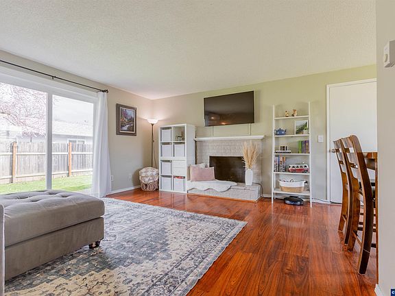 4th image of 6097 Lanier St SW