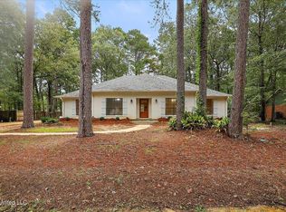 316 Swallow Dr, Brandon, MS 39047