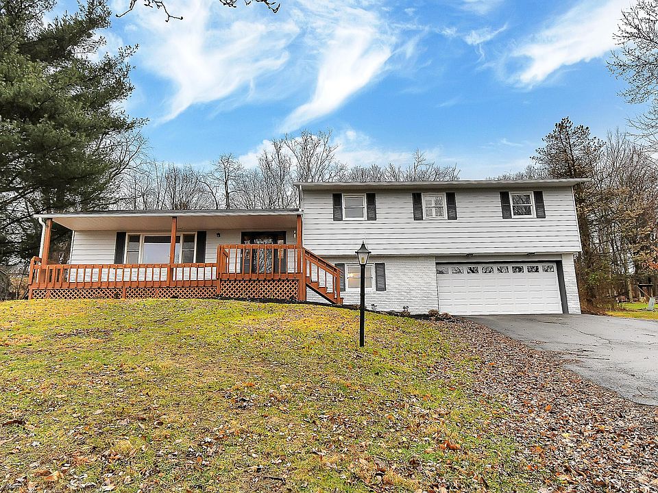1st image of 338 Deer Trail Dr
