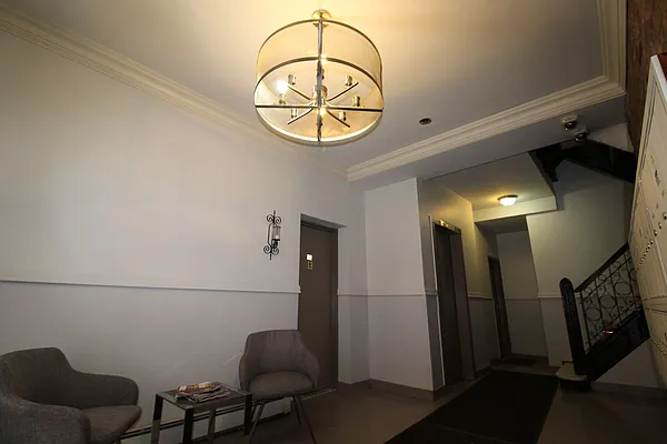 Rented by Blip LLC | media 30