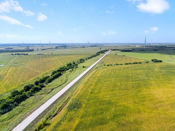 5th image of County Line Pkwy