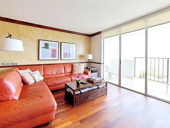 3rd image of 2780 NE 183rd St APT 1215