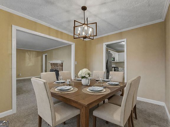 3rd image of 2292 Camp Ground Rd SW