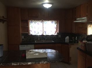505 S 10th St, Rocky Ford, CO 81067