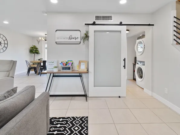 (undisclosed Address), Scottsdale, AZ 85250