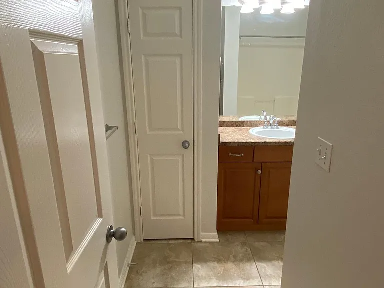 911 N Orange Ave #510 — Photo 22
