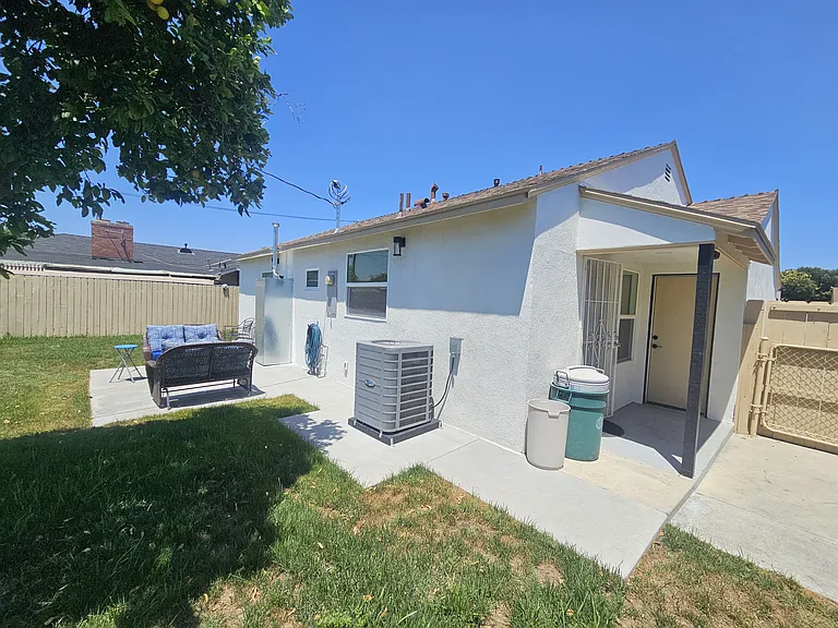 14023 Gard Ave — Photo 18