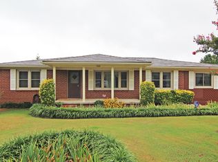 2306 Sheraton Ln, Florence, AL 35630