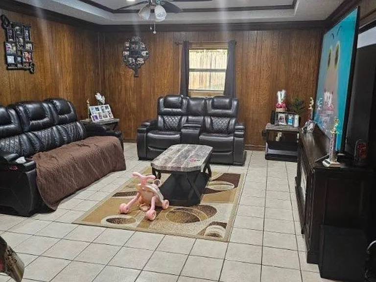 904 Bluebird Dr — Photo 6