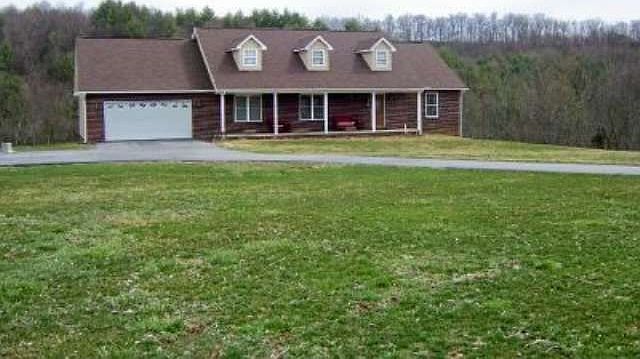 1st image of 583 Kings Grove Ln