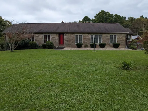 637 Wallace Run Rd, Beaver Falls, PA 15010