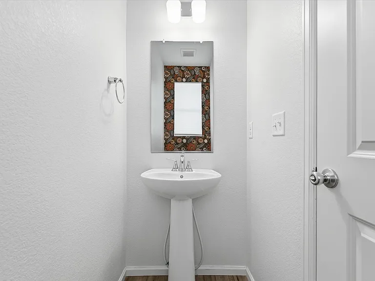 14136 Blue Heart Ct — Photo 21