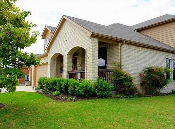 This home is ALREADY landscaped!