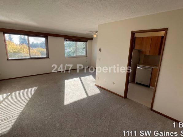 1111 SW Gaines St APT 7