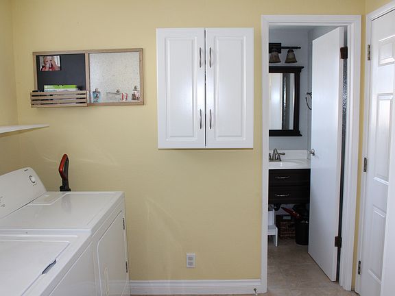 4th image of 3701 W 182nd St