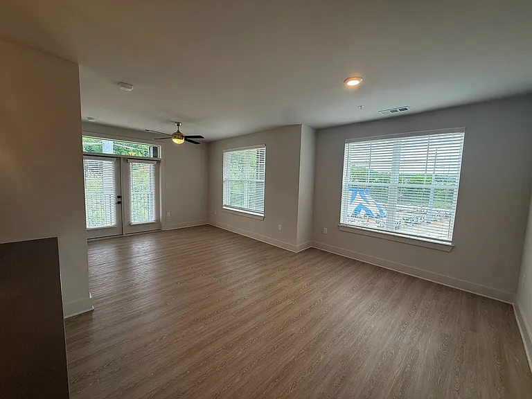 District on the Etowah Apartments — Photo 591