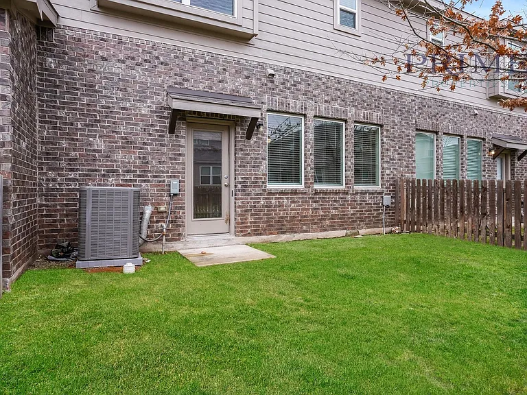 602 Skiff Moth Dr #C — Photo 17