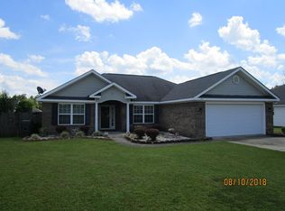 411 E Banks St, Glennville, GA 30427