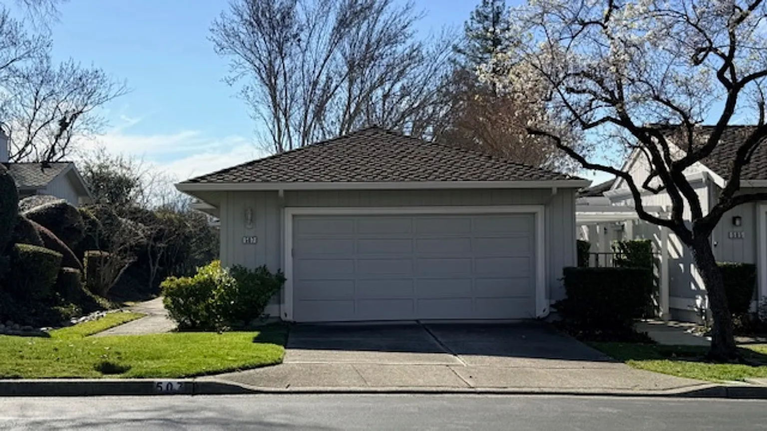507 Rolling Hills Ln photo 1
