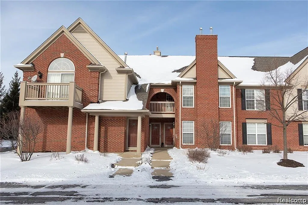 2 bed, 1491 sqft, $2,000 — Photo 1