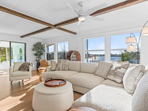 8775 20th Street, Vero Beach, FL 32966