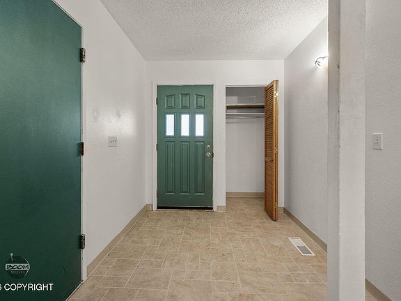 4th image of 7004 Meteor Ct