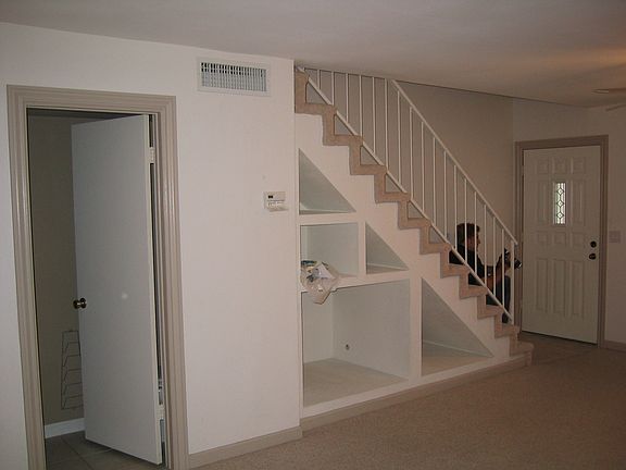 4th image of 921 W University Dr Unit 1200