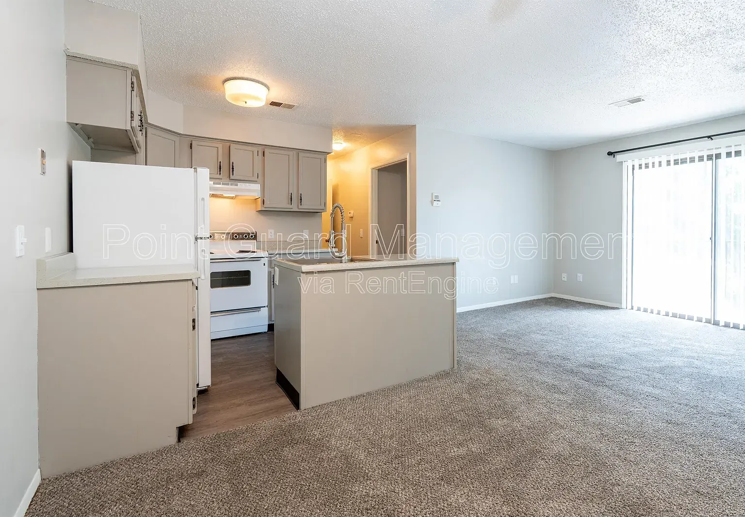 Midtown Place Apartments — Photo 4