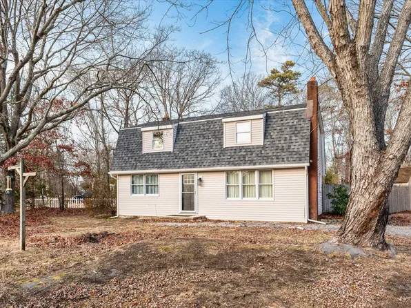 15 McDonald Dr, Ocean View, NJ 08230