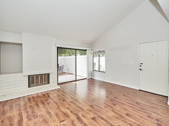 4th image of 22804 Chardonnay Dr