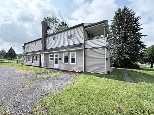 R2617 Bedford St #8 — Photo 3