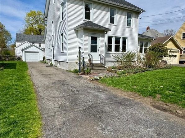 2 Bellrose Ave, Cortland, NY 13045