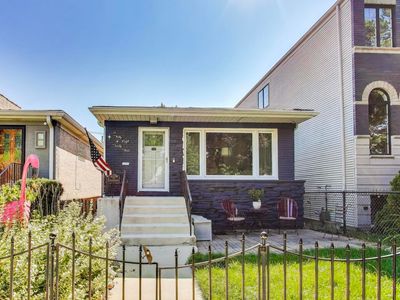 (Undisclosed Address), Chicago, IL, 60641