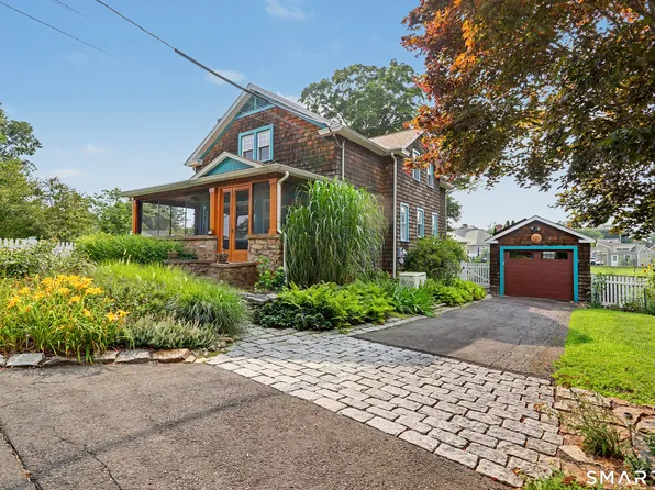 44 Taylor Place, Branford, CT 06405