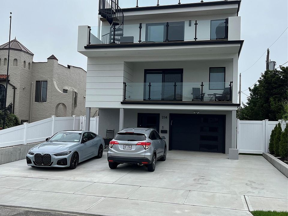 2nd image of 545 E Olive Street