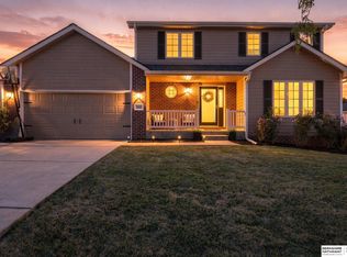 7931 Upton Grey Ln, Lincoln, NE 68516