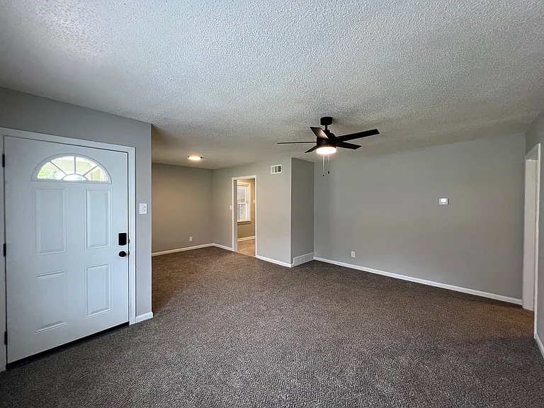 3800 Windcrest Rd — Photo 11
