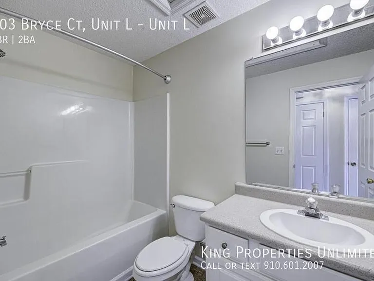 803 Bryce Ct #L — Photo 13